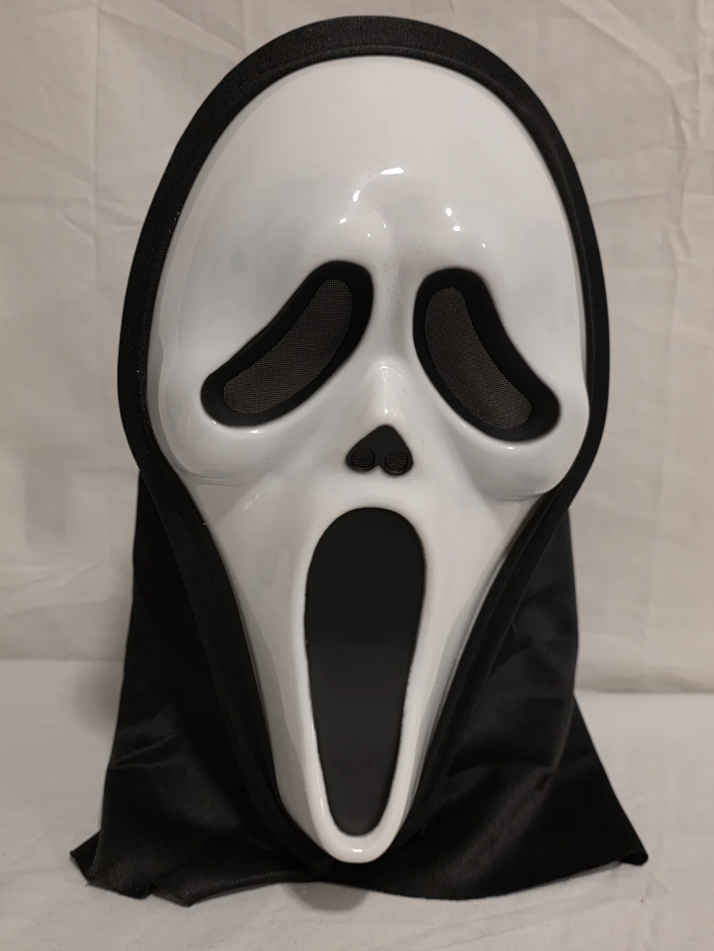 NEW Scream Ghostface Mask with Knife Halloween Scary Costume Cosplay Dress Up
